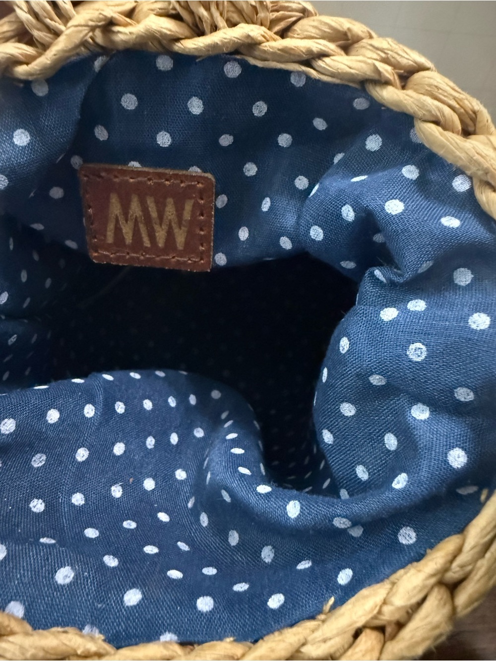 NWT Most Wanted Paper Straw Bucket Bag Polka Dot Bow Crossbody
Rattan - Picture 4 of 7